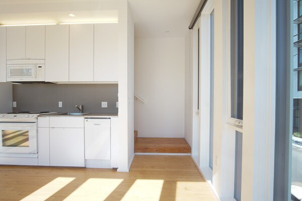 Building Photo - Incomparable Architecture in this 1 Bed + Bonus Room Townhouse!