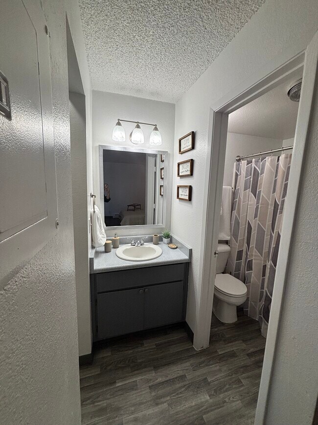 Foto del edificio - Vista Alegre Apartments