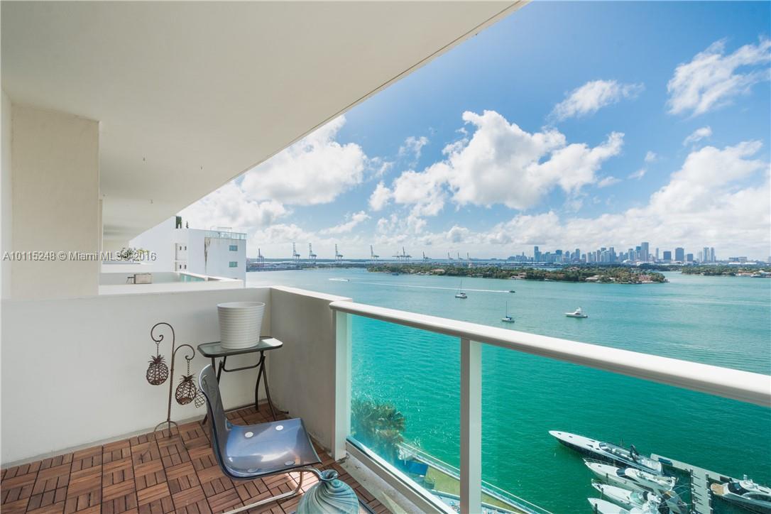 Foto principal - 1200 West Ave