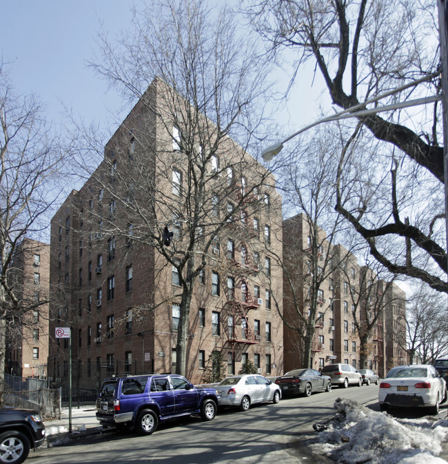 Wakefield Coop Apartments - Bronx, Ny 