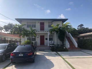 Foto principal - 2962 SW 2nd St