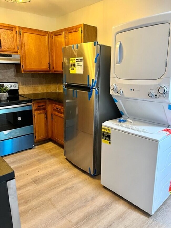 Foto del edificio - 2 Bedroom with Laundry Downtown Easton