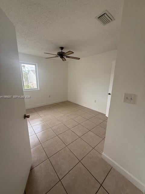 Foto del edificio - 6760 NW 175th Ln