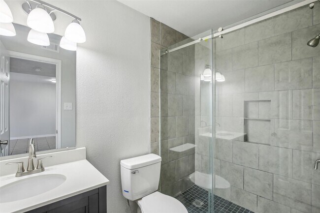 Foto del edificio - 13151 Walden Rd