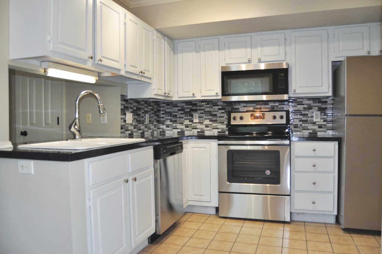 Kerner Mill Townhomes Apartments Kernersville, NC