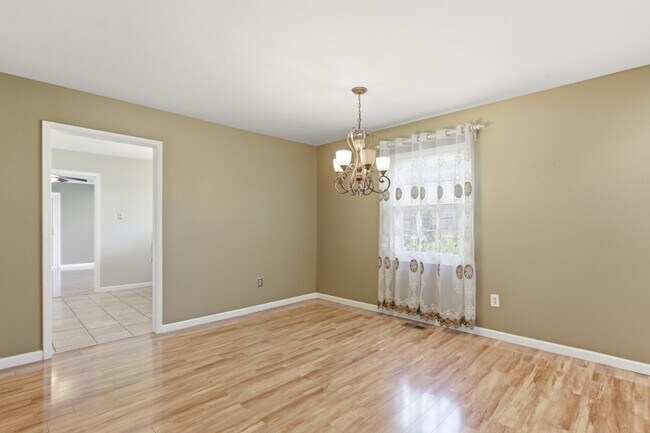 Building Photo - 12426 Chalford Ln