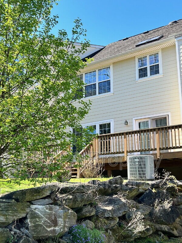Foto del edificio - 95 Daylesford Blvd
