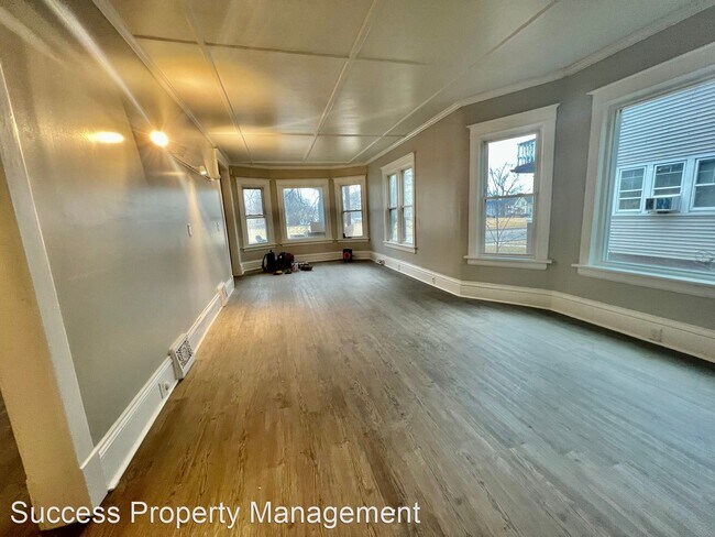Building Photo - 3 br, 1 bath House - 1809 60th Street