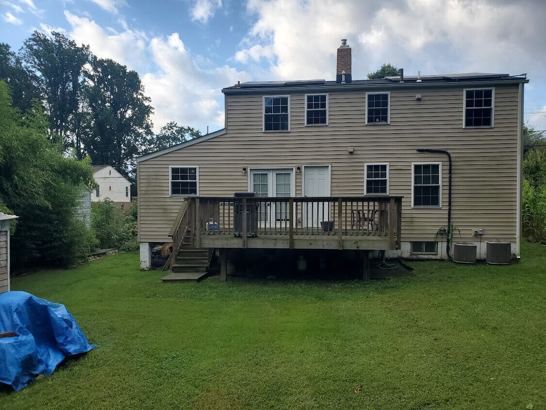 Primary Photo - 2619 Newton St