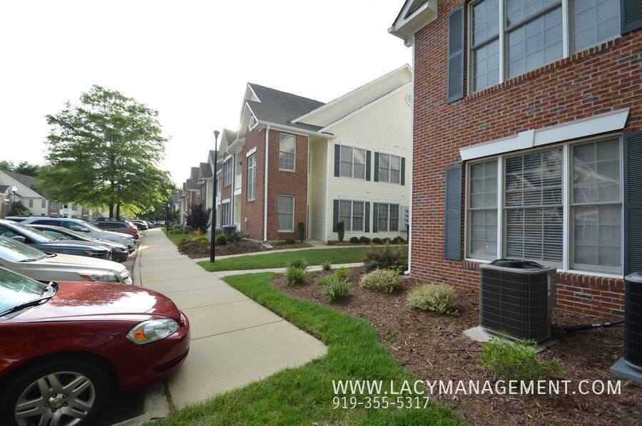 Photo - 2412 Kudrow Lane - 1-
