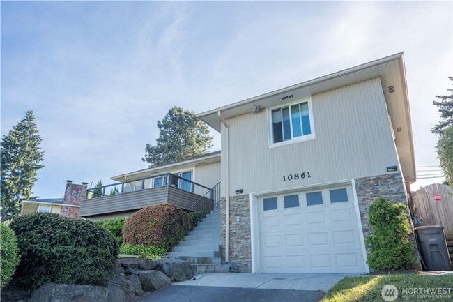3Bd/2.5Ba Seattle Home - 3Bd/2.5Ba Seattle Home