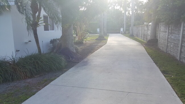 Foto del edificio - 11455 SW 82nd Ave