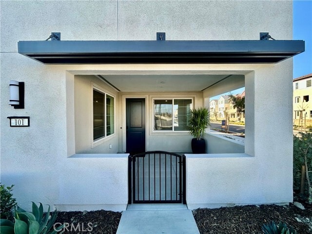 Building Photo - 6114 Valentina Wy