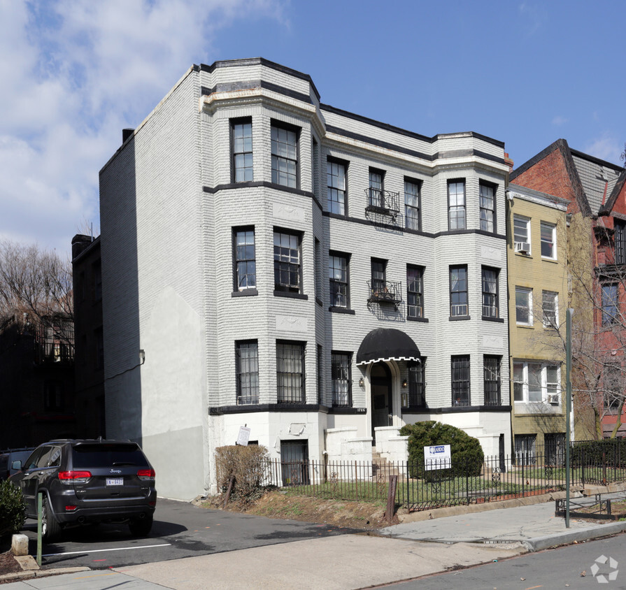 Primary Photo - 1726 19th St NW