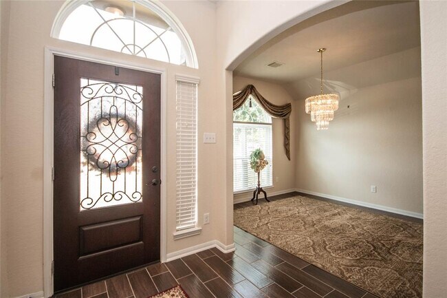 Building Photo - 6423 Westward Wood Way