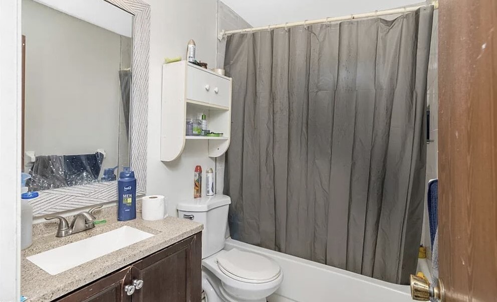 Foto del edificio - 12359 First St