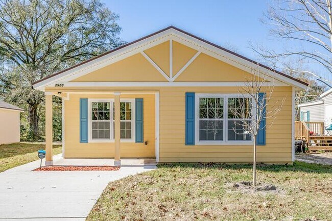 Building Photo - 7956 Siskin Ave