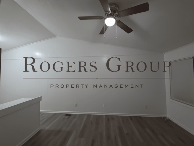 Foto del edificio - #450 - 208-210 Cooper St Duplex