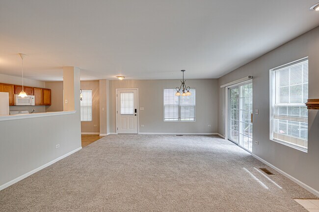 Foto del edificio - 2427 Stoughton Cir