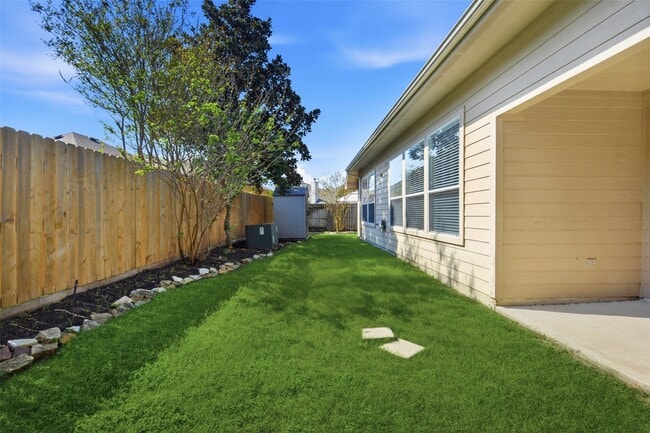 Building Photo - 7018 Chapel Meadow Ln