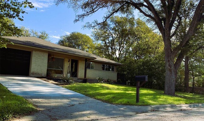 Building Photo - 5110 Stone Gate Dr