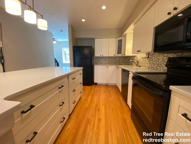 Photo - 1400 Lagrange St Apartment