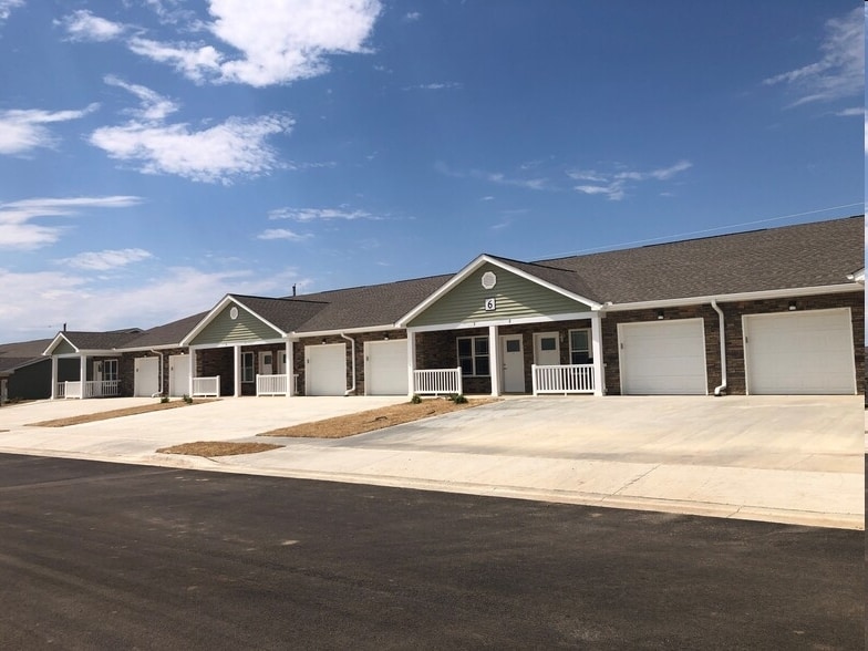 Kodiak Village Apartments in Neosho, MO
