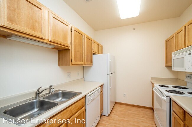 Building Photo - 30 Redtail Bend