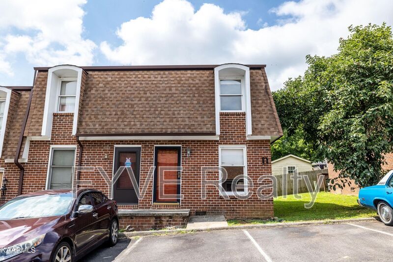 Foto principal - 944 Piney Grove Church Rd