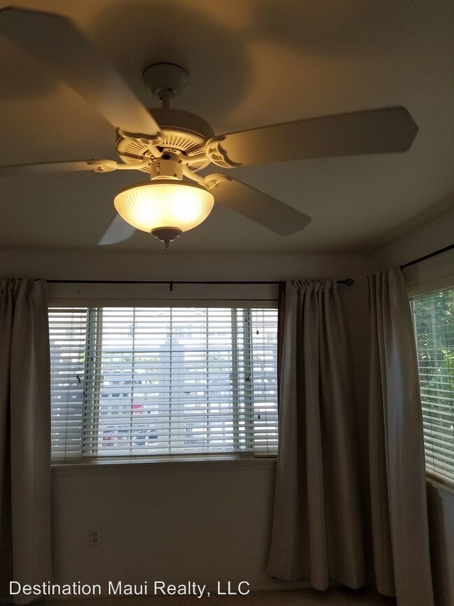 Building Photo - 2 br, 2 bath House - 14 Apuhihi Lane #14D