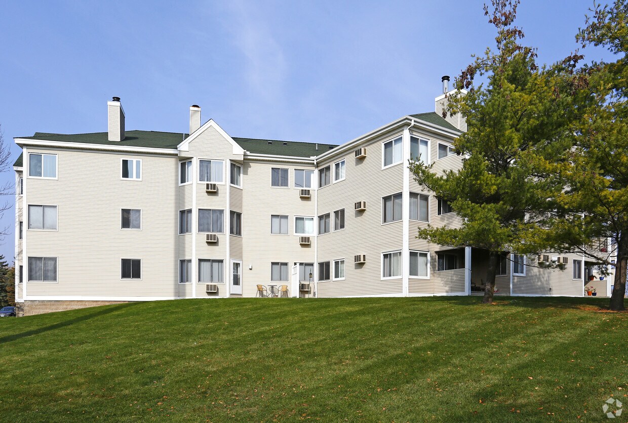 Avana Southview Apartments in Inver Grove Heights, MN
