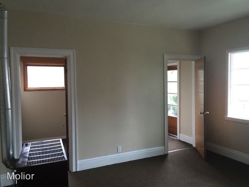 Building Photo - 34 Warren Ave