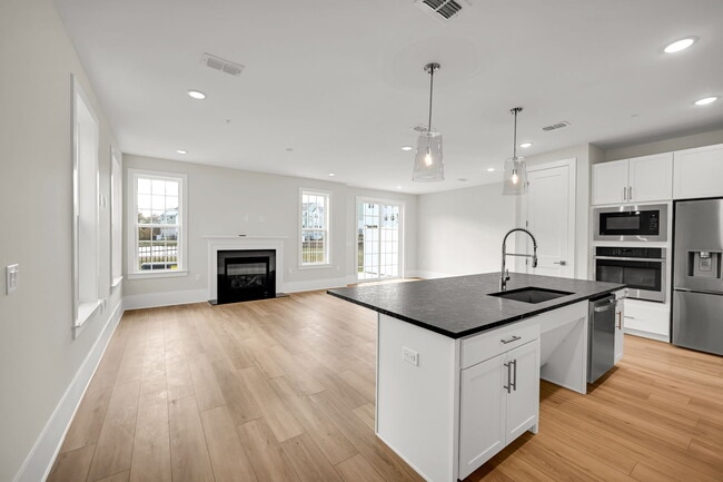 Foto del edificio - 127 Myrtle Rd