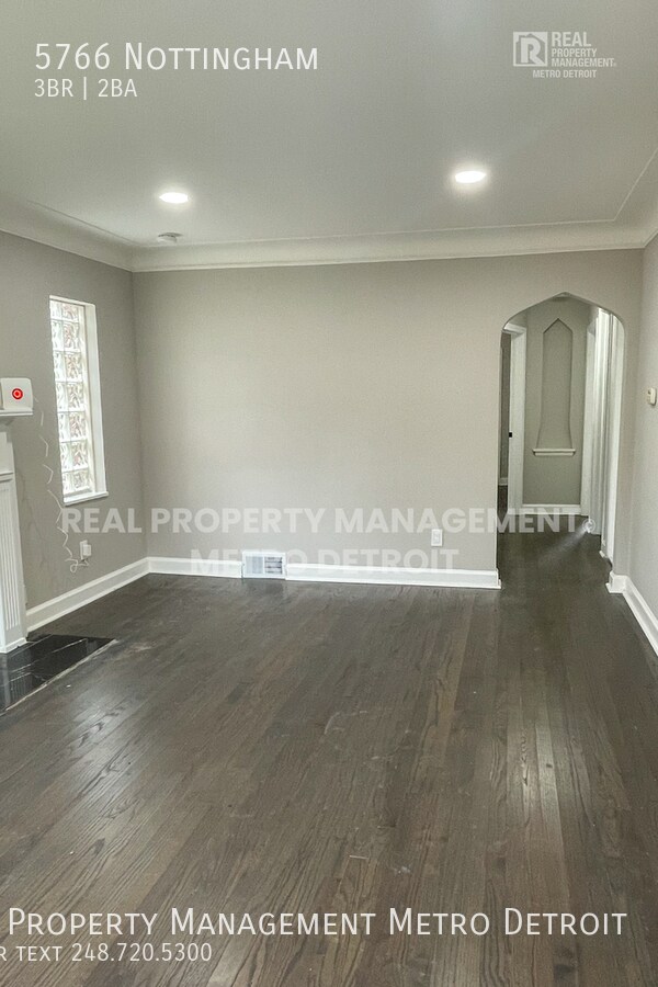 Foto del edificio - 5766 Nottingham-