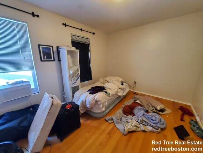 Foto del edificio - 277 Putnam Ave