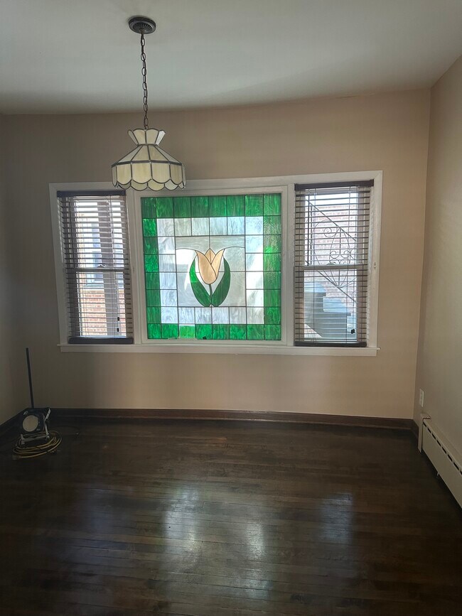Foto del edificio - 3812 Lombard Ave