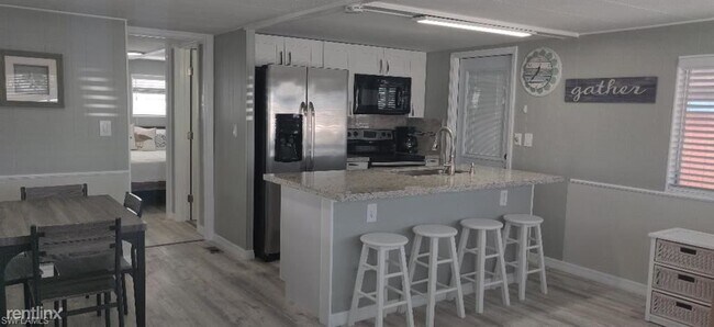 Foto del edificio - 1 br, 1 bath House - 2623 Pine St