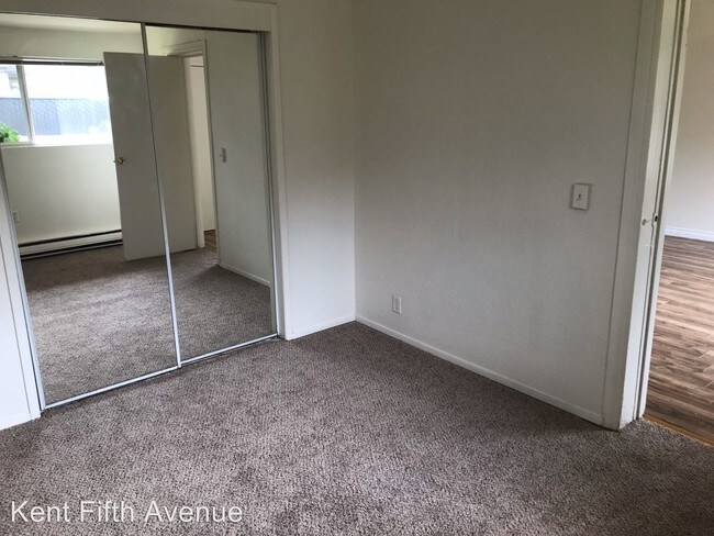 Foto del edificio - 702-702 5th Ave S