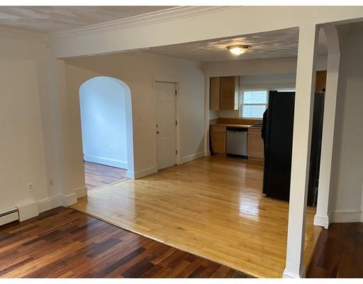 Building Photo - 54 Bicknell St