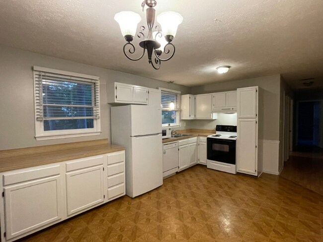 Foto del edificio - 26125 Cresent Ln