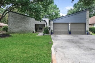 Building Photo - 28831 S Diamondhead