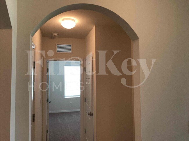Foto del edificio - 1609 SW 25th Ln
