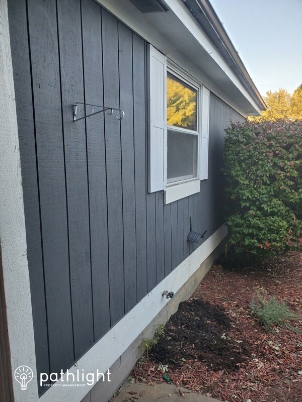 Building Photo - 5239 Columbine Court, Columbus, OH, 43230