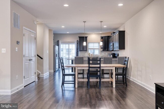 Foto del edificio - 1071 Red Clover Rd