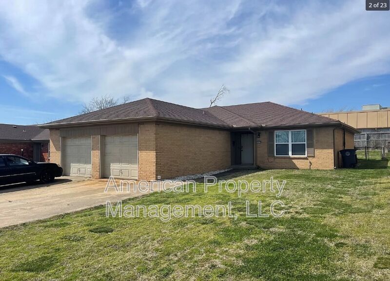 Primary Photo - 2426 S 83rd E Ave