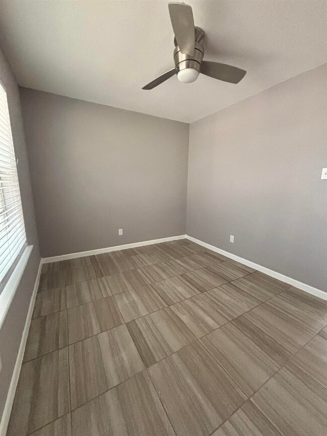 Foto del edificio - 5302 Springfield Ave