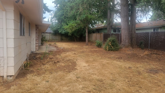 Building Photo - 1302 Otter Ln