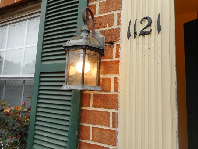 Building Photo - 1121 Chesapeake Dr