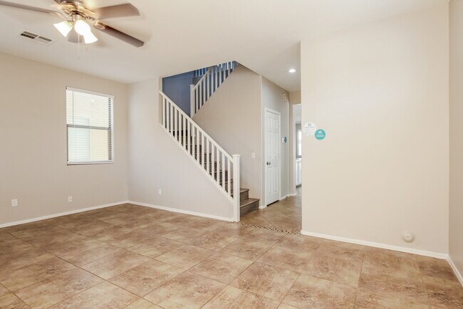 Building Photo - 9316 W Cordes Rd