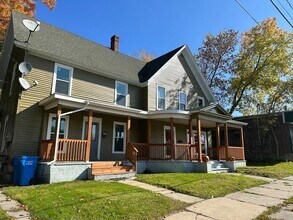 Building Photo - 142 N Mechanic St